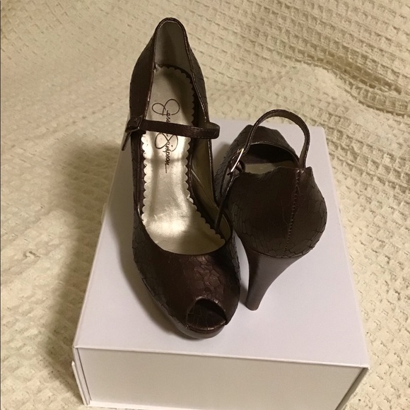 JESSICA SIMPSON platform peep toe heels. Size 7 - Picture 2 of 14